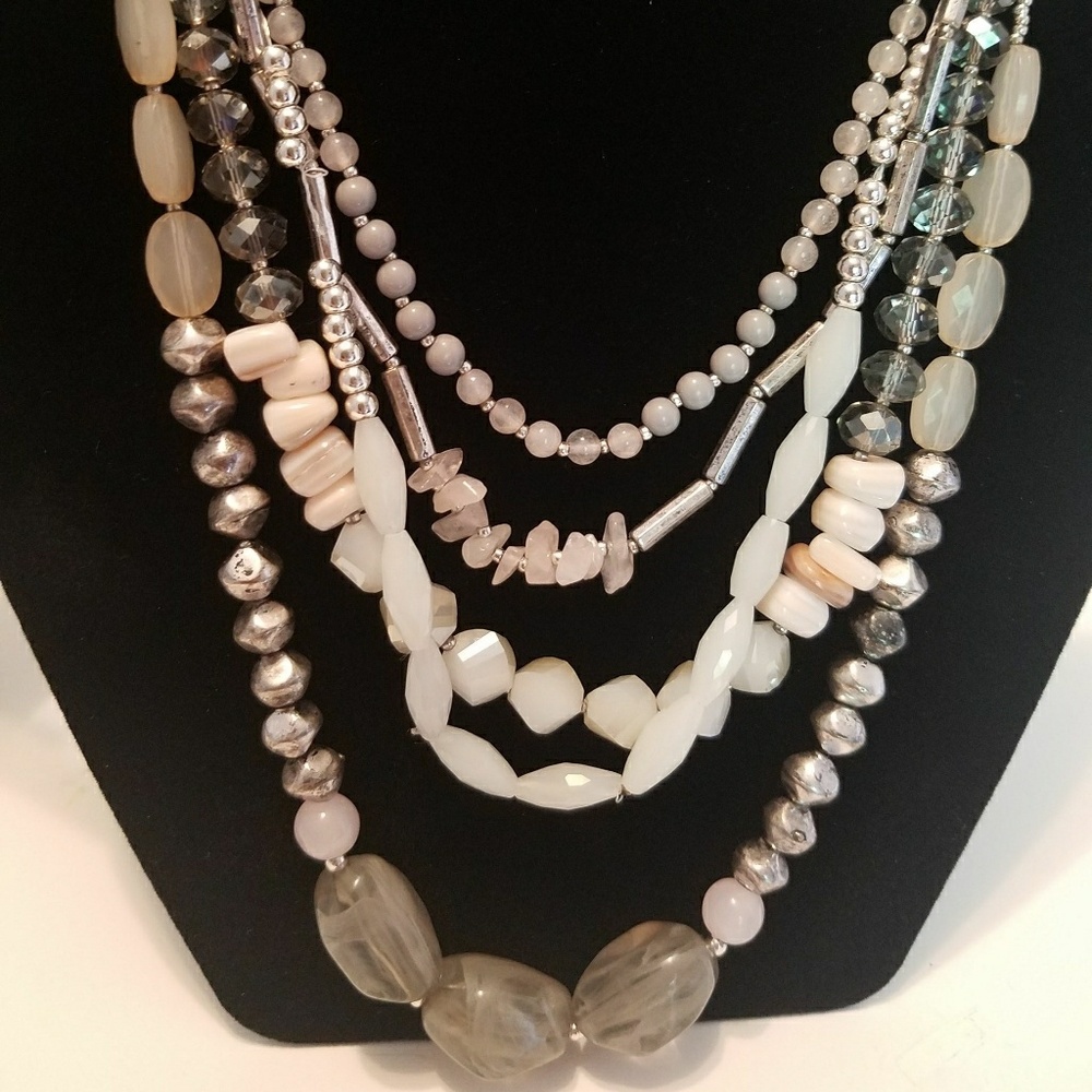 Statement Necklace - Picture 2 of 4